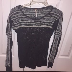 XS Free People Pullover!